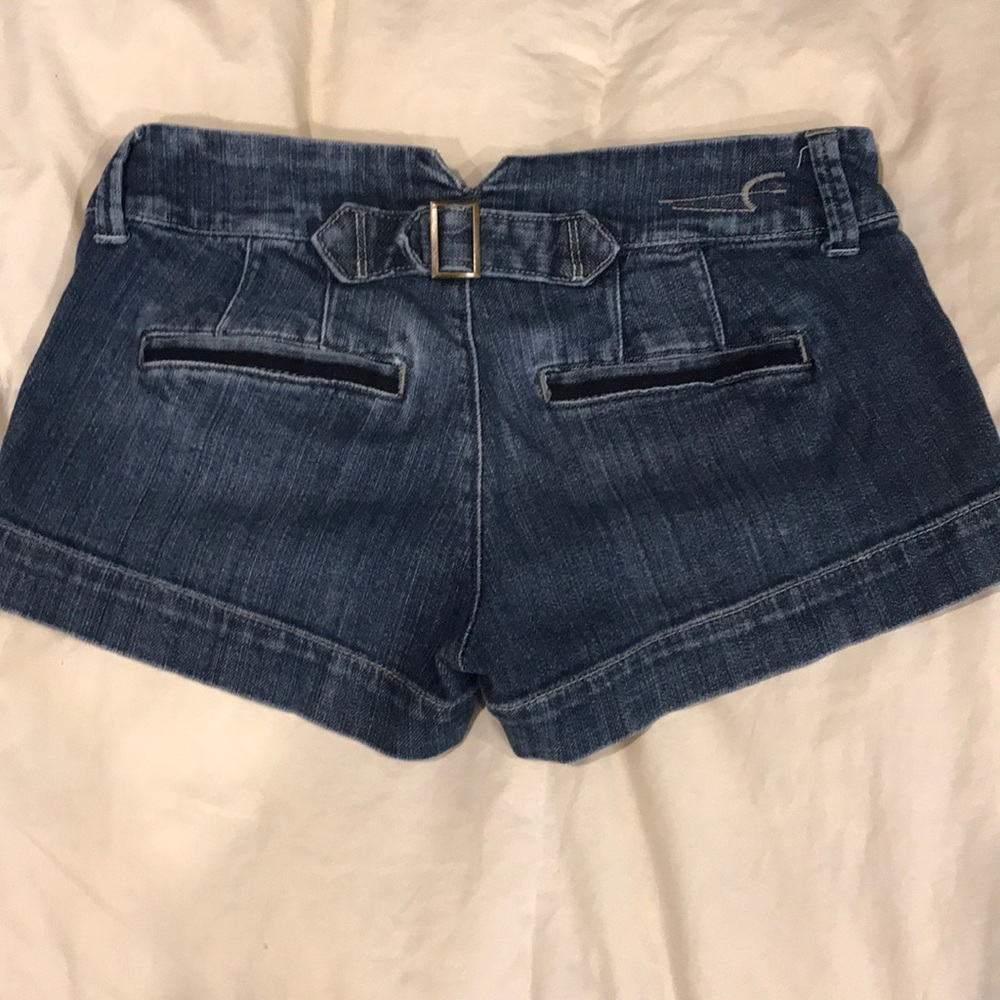 AE shorts size 4